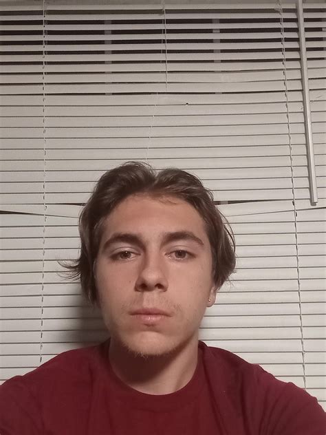 Rate me honestly! : r/truerateme